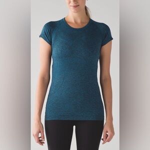 Lululemon Swiftly Tech Short Sleeve Crew Neck Capri Black size 8